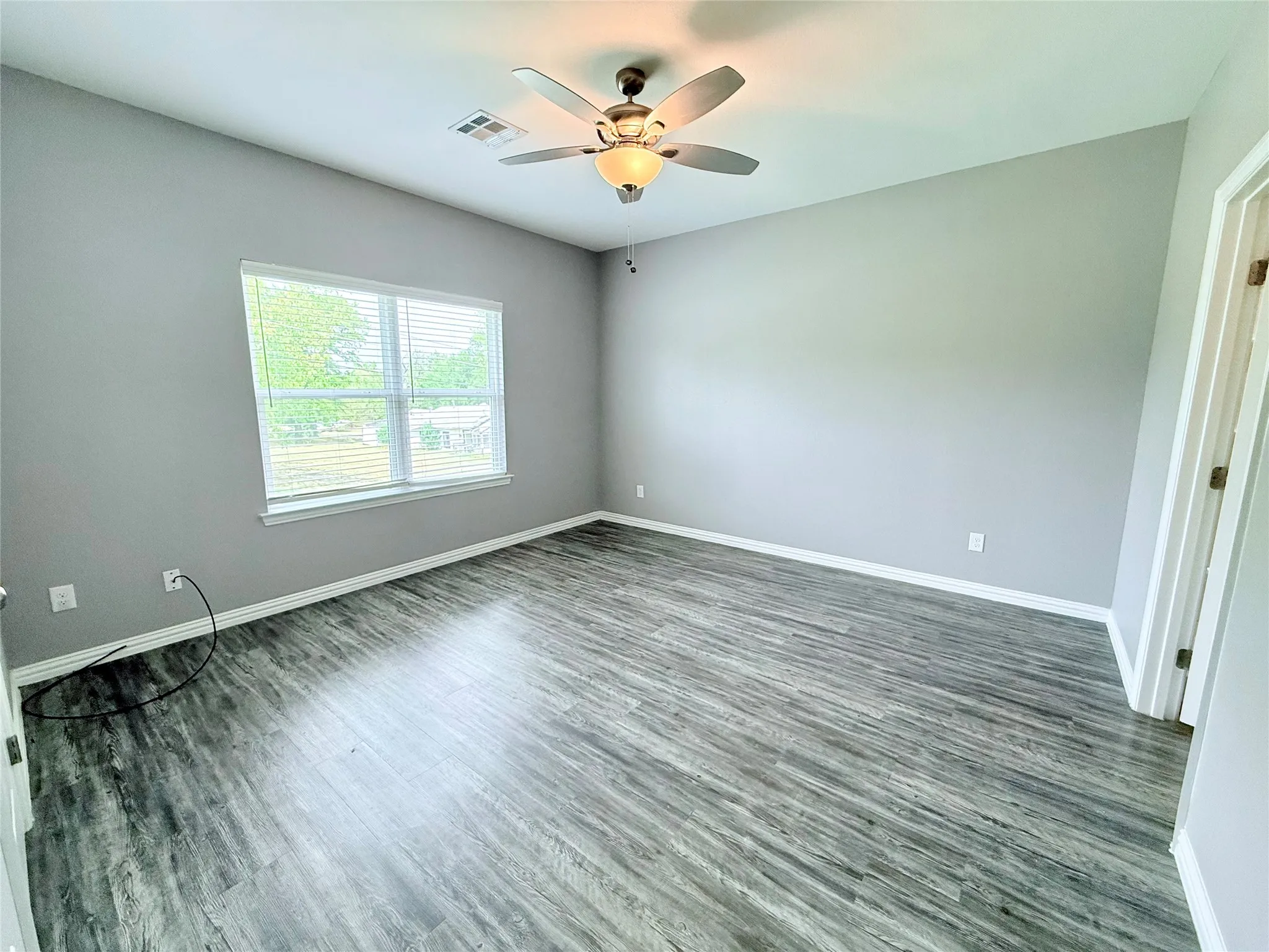 Single Family Residence For Rent in Grayson County , 600 E Shepherd Street, Denison, Texas 75021, 3 Bedroom, 2 Bathroom, 1 Garage spaces, 1,274 Sqft, built in 2023, mls#21352359, Real Estate Agent in Denison, Homes For Rent in Grayson county, Homes For Rent in Denison, Realtor in Denison Texas, Real Estate Brokerage Independent Realty Texas, Luminita Cordes Realtor