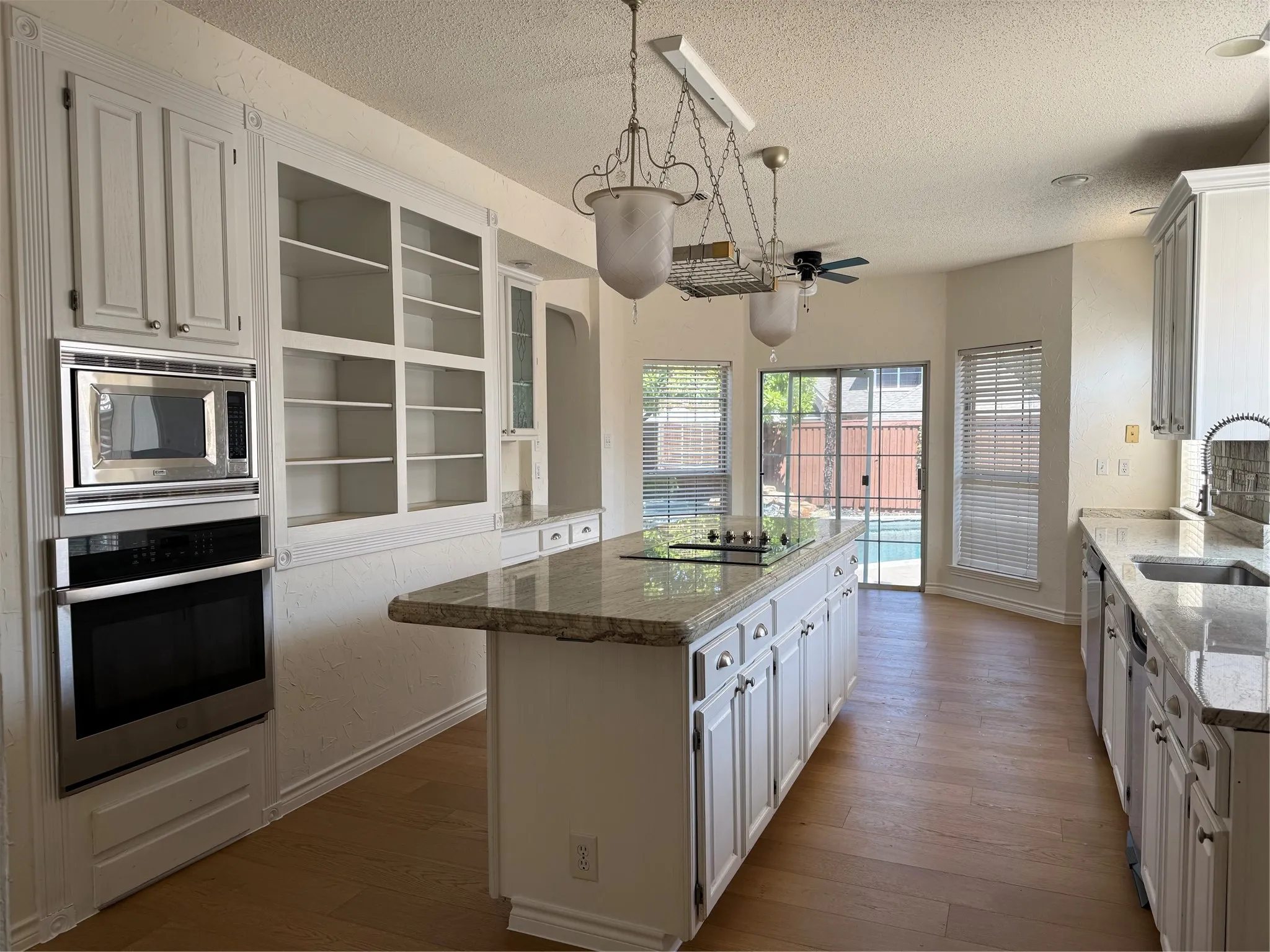 Single Family Residence For Sale in Collin County , 7212 Swallow Branch Lane, Plano, Texas 75025, 5 Bedroom, 3 Bathroom, 2 Garage spaces, 2,863 Sqft, built in 1989, mls#21352024, Real Estate Agent in Plano, Homes For Sale in Collin county, Homes For Sale in Plano, Realtor in Plano Texas, Real Estate Brokerage Independent Realty Texas, Luminita Cordes Realtor