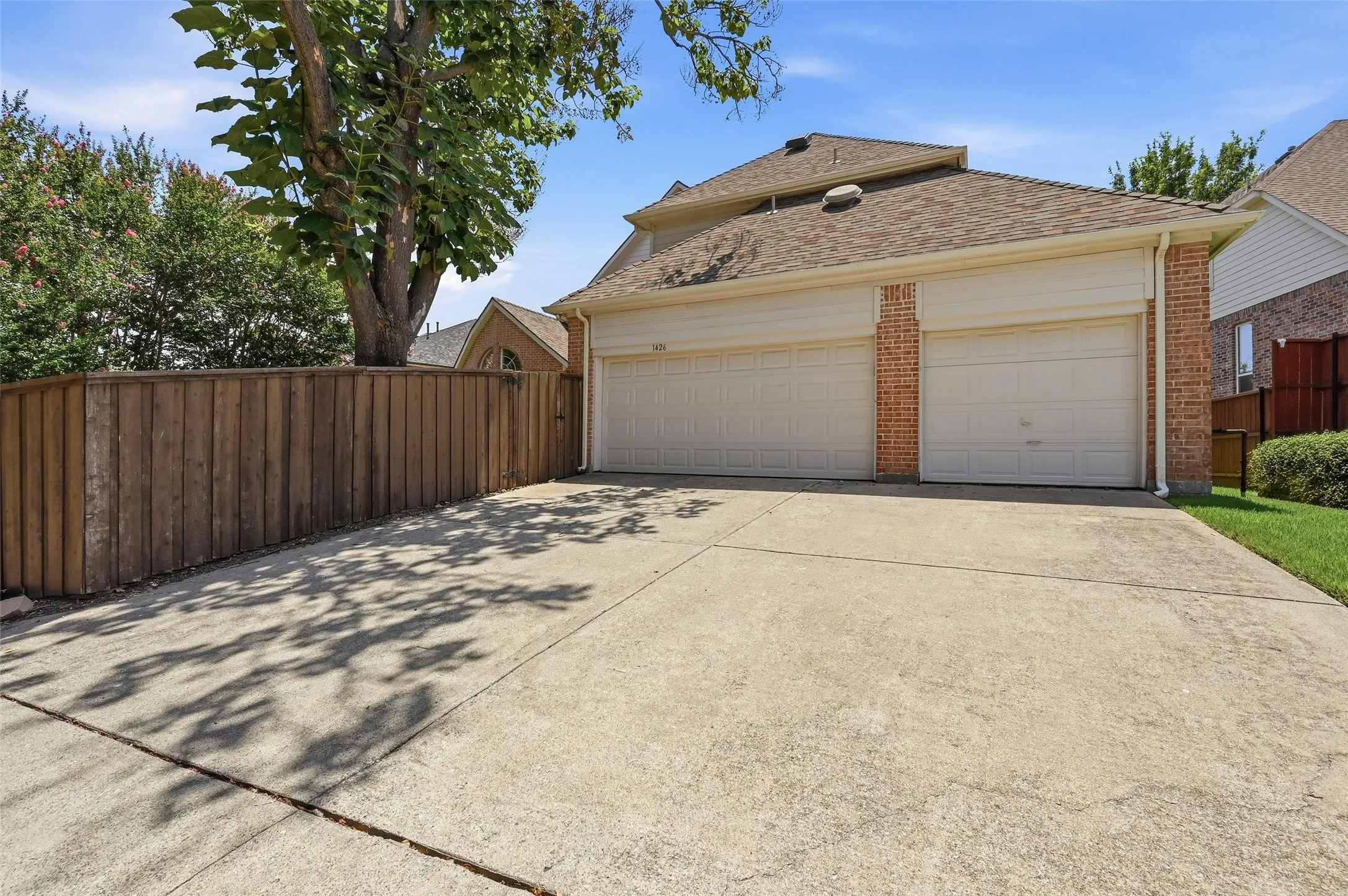 3 car garage