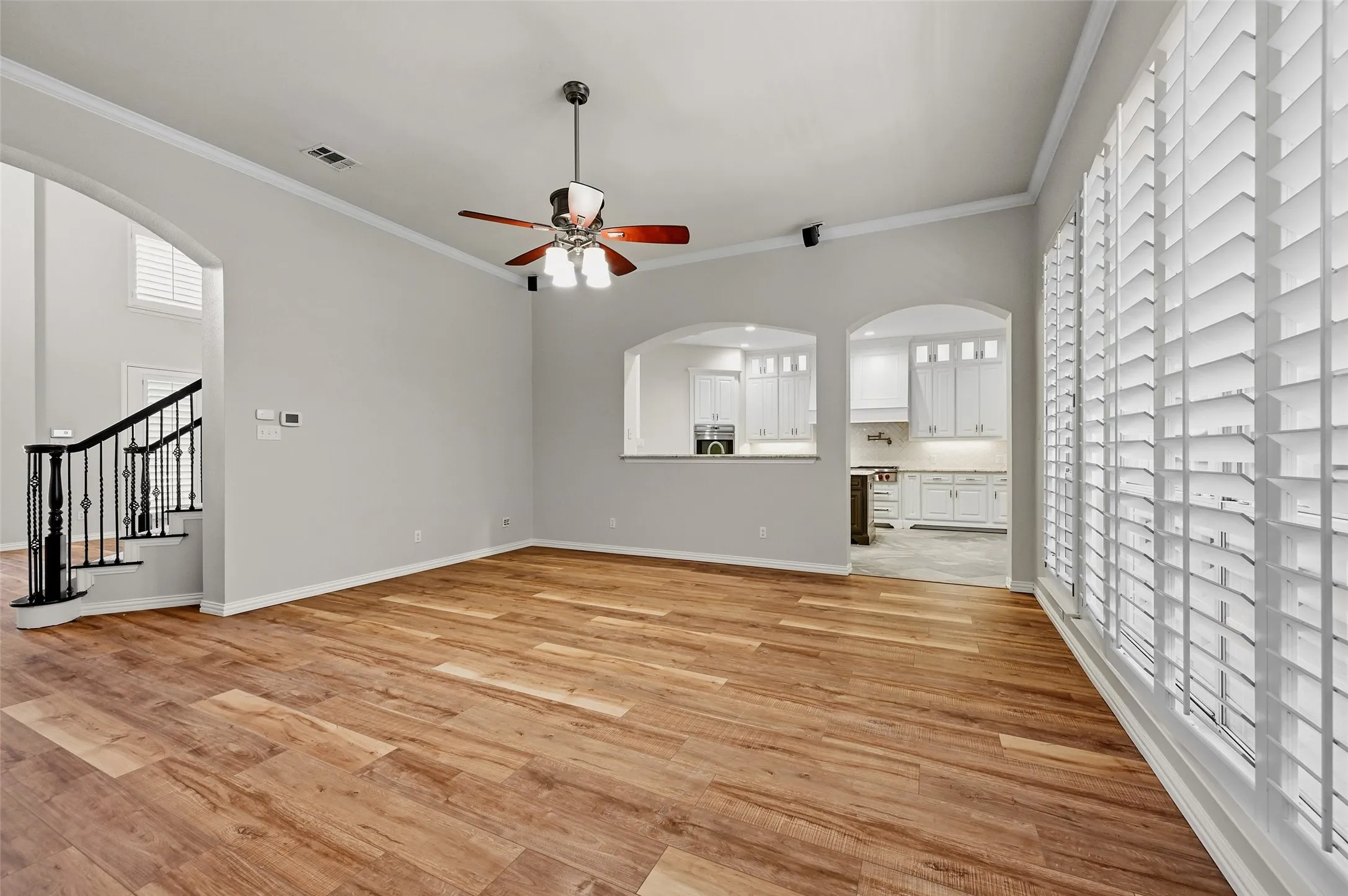 Single Family Residence For Sale in Collin County , 1426 Westmont Drive, Allen, Texas 75013, 5 Bedroom, 4 Bathroom, 3 Garage spaces, 3,333 Sqft, built in 1998, mls#21352372, Real Estate Agent in Allen, Homes For Sale in Collin county, Homes For Sale in Allen, Realtor in Allen Texas, Real Estate Brokerage Independent Realty Texas, Luminita Cordes Realtor