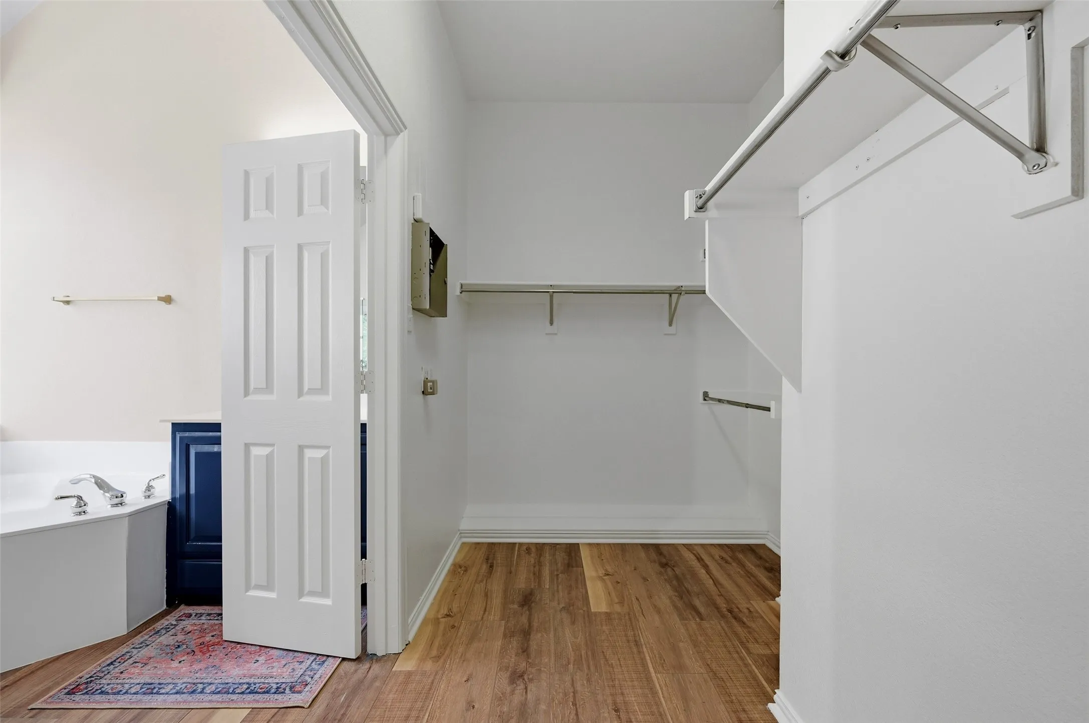 Single Family Residence For Sale in Collin County , 1426 Westmont Drive, Allen, Texas 75013, 5 Bedroom, 4 Bathroom, 3 Garage spaces, 3,333 Sqft, built in 1998, mls#21352372, Real Estate Agent in Allen, Homes For Sale in Collin county, Homes For Sale in Allen, Realtor in Allen Texas, Real Estate Brokerage Independent Realty Texas, Luminita Cordes Realtor