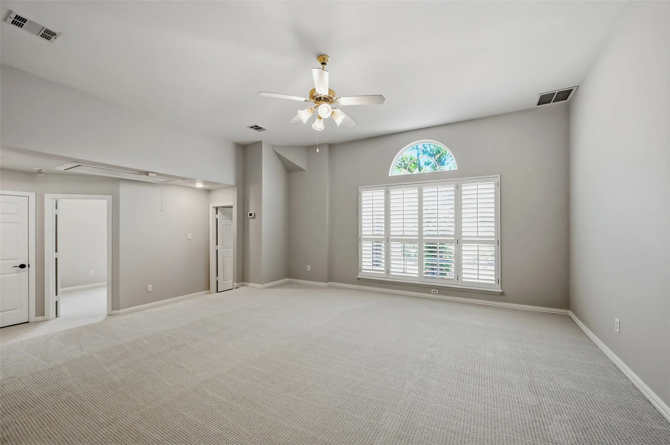Single Family Residence For Sale in Collin County , 1426 Westmont Drive, Allen, Texas 75013, 5 Bedroom, 4 Bathroom, 3 Garage spaces, 3,333 Sqft, built in 1998, mls#21352372, Real Estate Agent in Allen, Homes For Sale in Collin county, Homes For Sale in Allen, Realtor in Allen Texas, Real Estate Brokerage Independent Realty Texas, Luminita Cordes Realtor