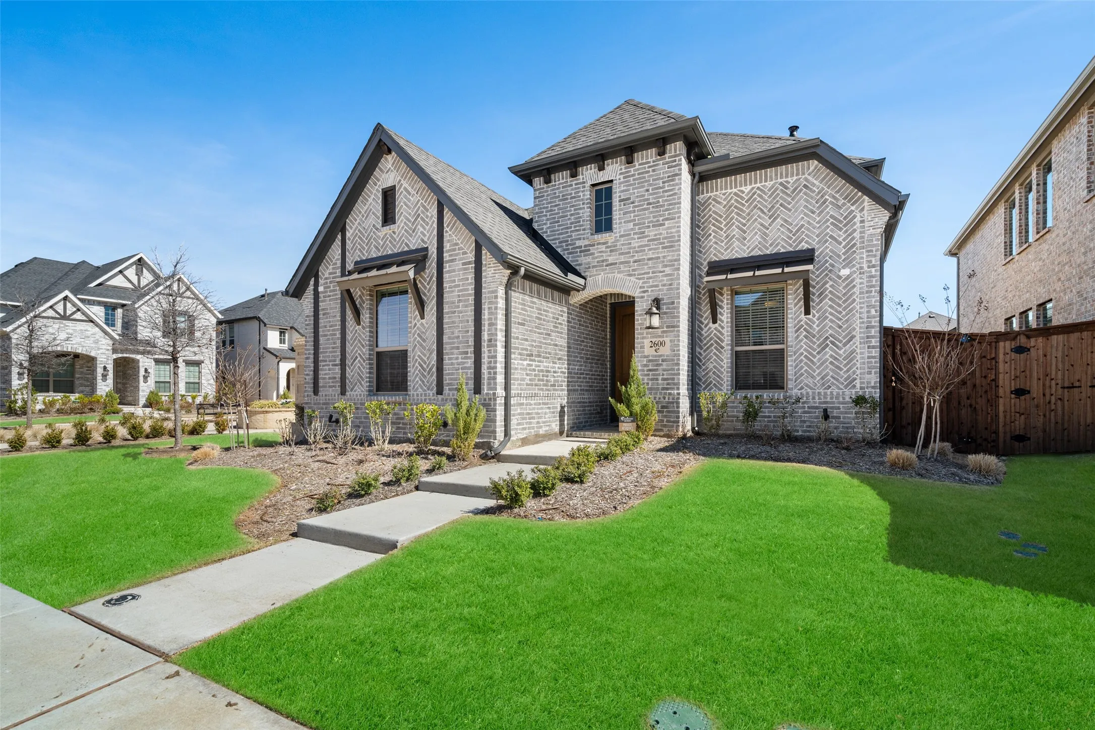 Single Family Residence For Sale in Collin County , 2600 Chester Drive, Celina, Texas 75009, 3 Bedroom, 3 Bathroom, 3 Garage spaces, 2,352 Sqft, built in 2024, mls#21350124, Real Estate Agent in Celina, Homes For Sale in Collin county, Homes For Sale in Celina, Realtor in Celina Texas, Real Estate Brokerage Independent Realty Texas, Luminita Cordes Realtor
