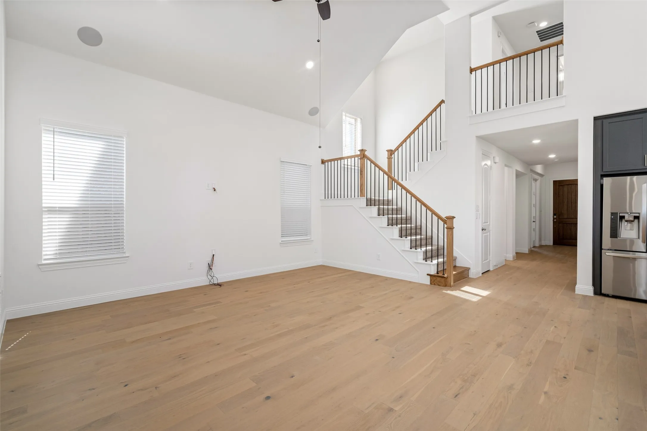 Single Family Residence For Sale in Collin County , 2600 Chester Drive, Celina, Texas 75009, 3 Bedroom, 3 Bathroom, 3 Garage spaces, 2,352 Sqft, built in 2024, mls#21350124, Real Estate Agent in Celina, Homes For Sale in Collin county, Homes For Sale in Celina, Realtor in Celina Texas, Real Estate Brokerage Independent Realty Texas, Luminita Cordes Realtor