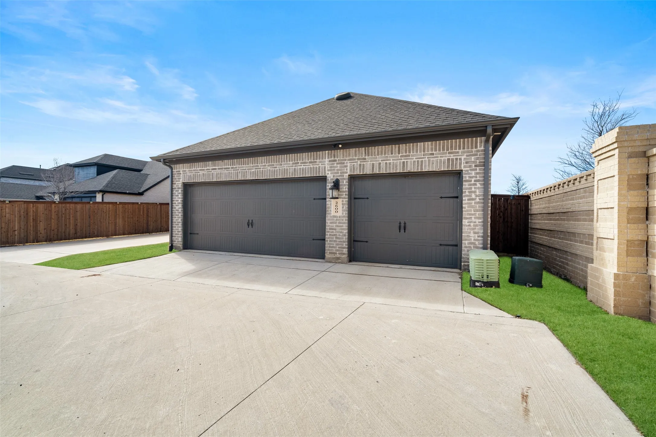 Single Family Residence For Sale in Collin County , 2600 Chester Drive, Celina, Texas 75009, 3 Bedroom, 3 Bathroom, 3 Garage spaces, 2,352 Sqft, built in 2024, mls#21350124, Real Estate Agent in Celina, Homes For Sale in Collin county, Homes For Sale in Celina, Realtor in Celina Texas, Real Estate Brokerage Independent Realty Texas, Luminita Cordes Realtor