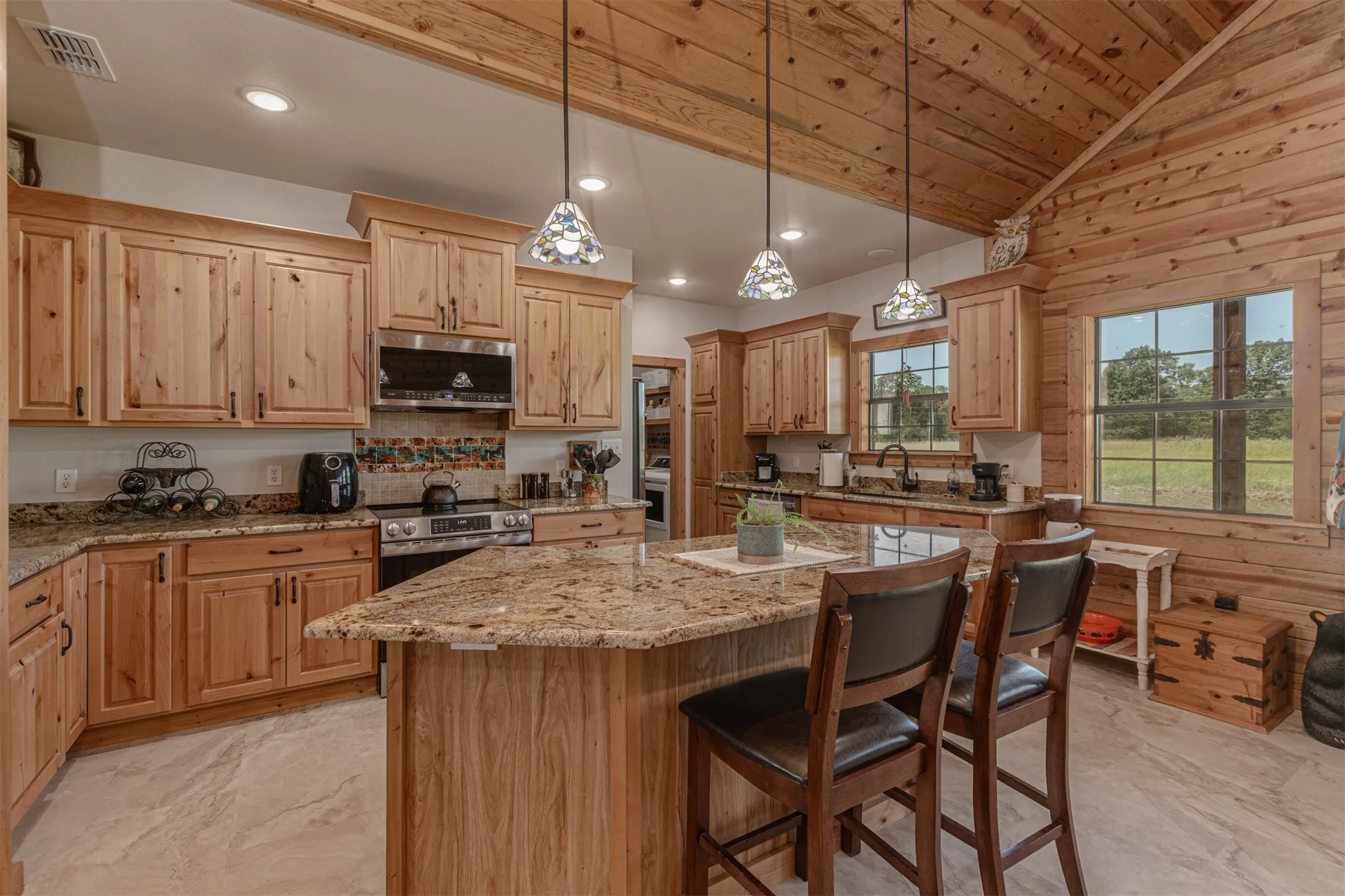 Single Family Residence For Sale in Rains County , 2141 Rs County Road 2250, Alba, Texas 75410, 3 Bedroom, 2 Bathroom, 2 Garage spaces, 2,171 Sqft, built in 2024, mls#21352383, Real Estate Agent in Alba, Homes For Sale in Rains county, Homes For Sale in Alba, Realtor in Alba Texas, Real Estate Brokerage Independent Realty Texas, Luminita Cordes Realtor