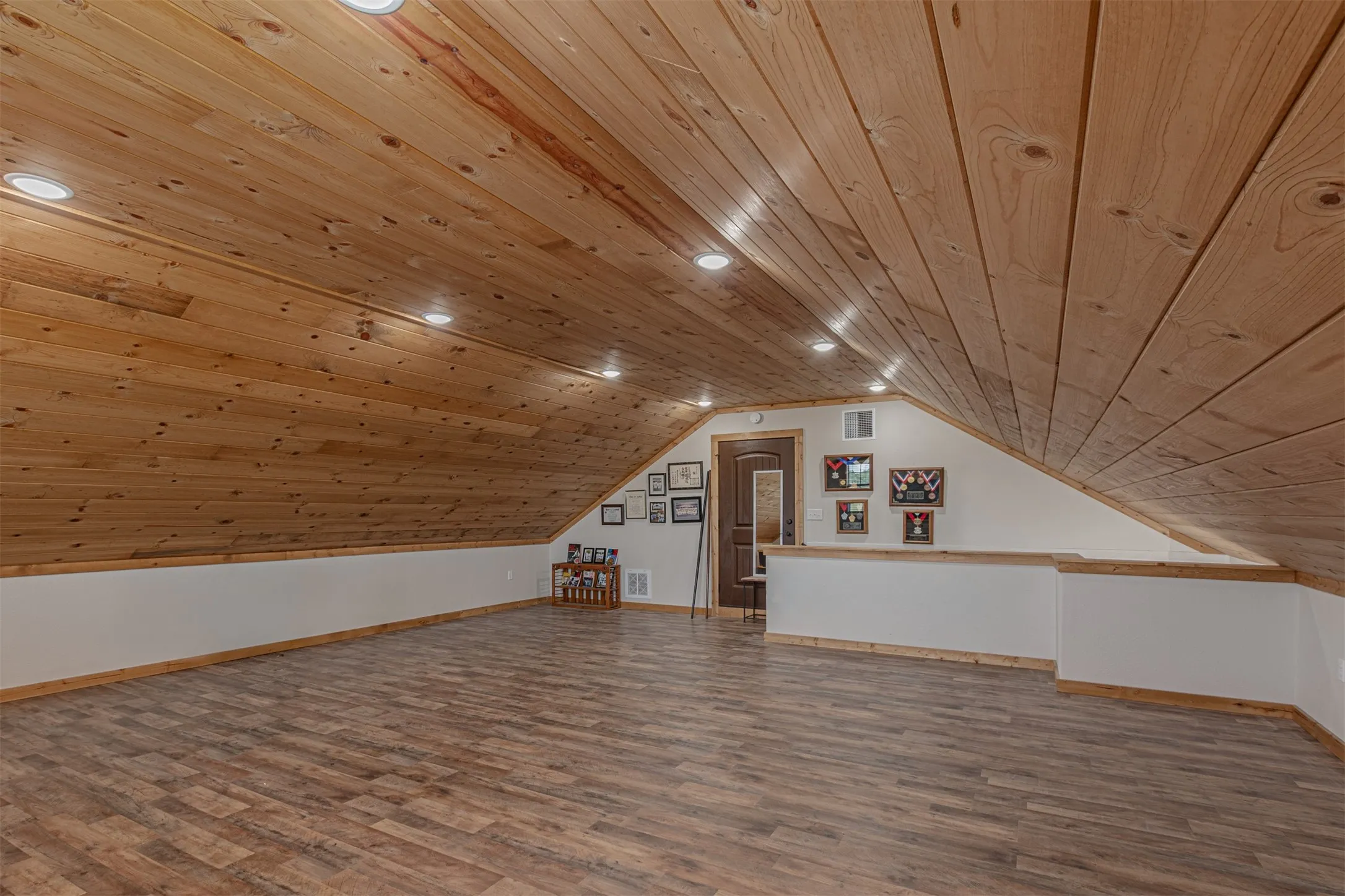 Single Family Residence For Sale in Rains County , 2141 Rs County Road 2250, Alba, Texas 75410, 3 Bedroom, 2 Bathroom, 2 Garage spaces, 2,171 Sqft, built in 2024, mls#21352383, Real Estate Agent in Alba, Homes For Sale in Rains county, Homes For Sale in Alba, Realtor in Alba Texas, Real Estate Brokerage Independent Realty Texas, Luminita Cordes Realtor