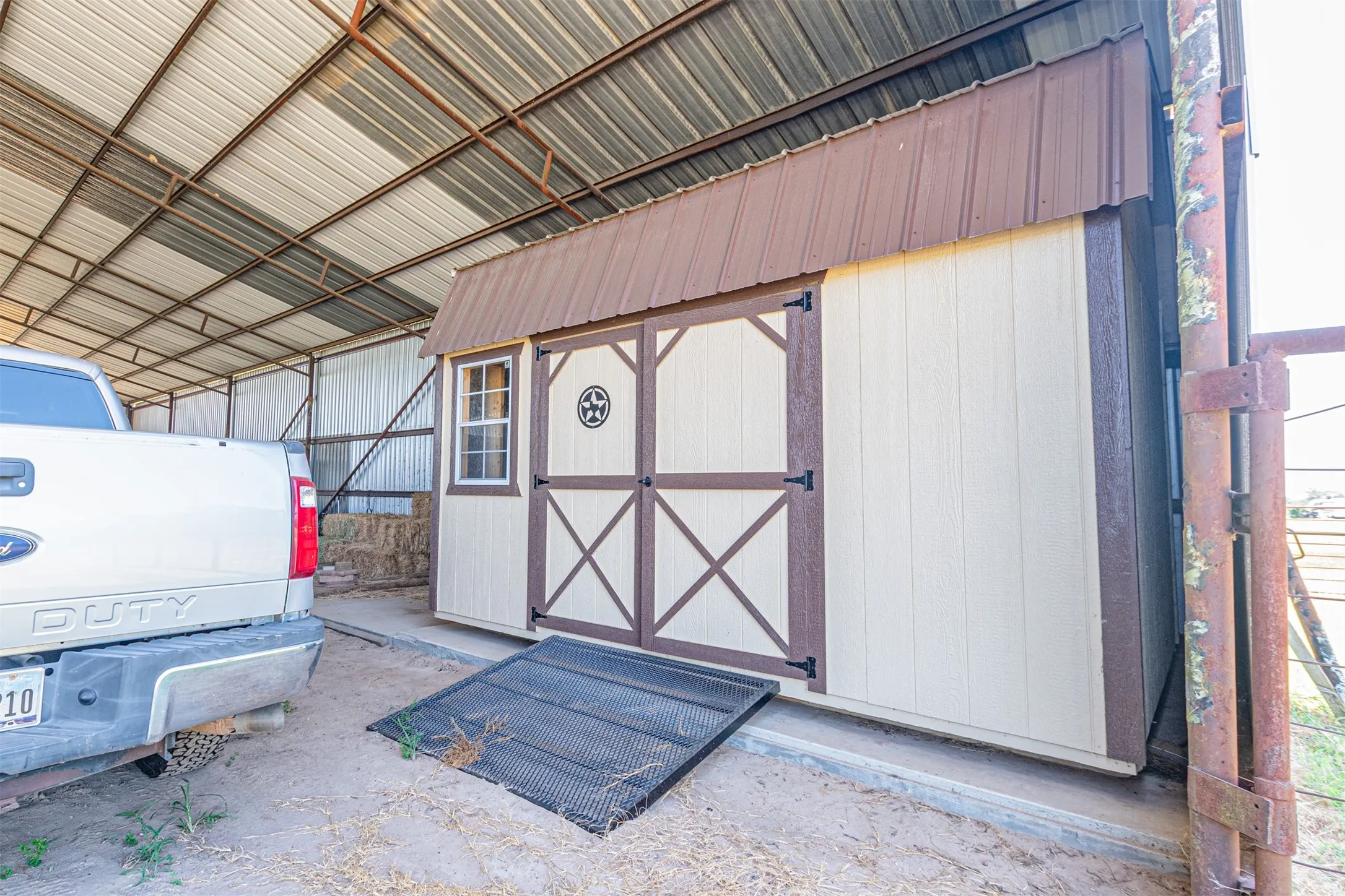 Single Family Residence For Sale in Rains County , 2141 Rs County Road 2250, Alba, Texas 75410, 3 Bedroom, 2 Bathroom, 2 Garage spaces, 2,171 Sqft, built in 2024, mls#21352383, Real Estate Agent in Alba, Homes For Sale in Rains county, Homes For Sale in Alba, Realtor in Alba Texas, Real Estate Brokerage Independent Realty Texas, Luminita Cordes Realtor