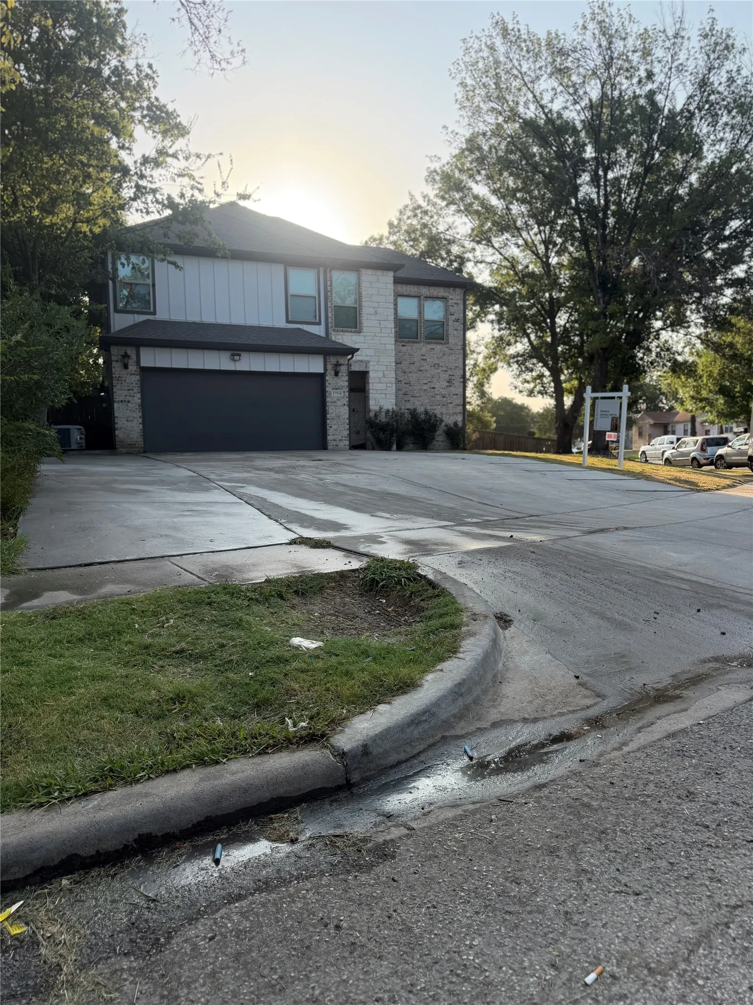 Single Family Residence For Sale in Dallas County , 1714 Rosewood Street, Grand Prairie, Texas 75050, 4 Bedroom, 3 Bathroom, 2 Garage spaces, 1,948 Sqft, built in 2023, mls#21352384, Real Estate Agent in Grand Prairie, Homes For Sale in Dallas county, Homes For Sale in Grand Prairie, Realtor in Grand Prairie Texas, Real Estate Brokerage Independent Realty Texas, Luminita Cordes Realtor