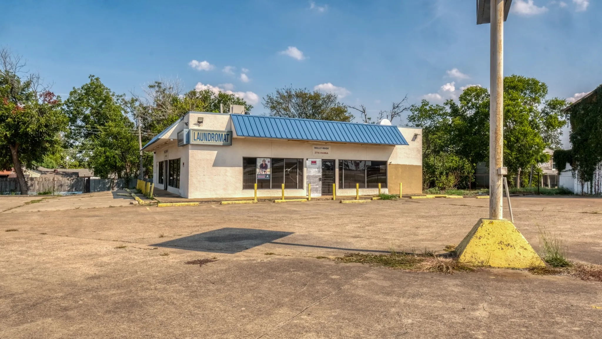 Business For Sale in Tarrant County , 2714 Hanna Avenue, Fort Worth, Texas 76164, 0, 0, Garage spaces, 0 Sqft, built in 1985, Price $500,000, mls#21352106, Real Estate Agent in Fort Worth, Homes For Sale in Tarrant county, Homes For Sale in Fort Worth, Realtor in Fort Worth Texas, Real Estate Brokerage Independent Realty Texas, Luminita Cordes Realtor
