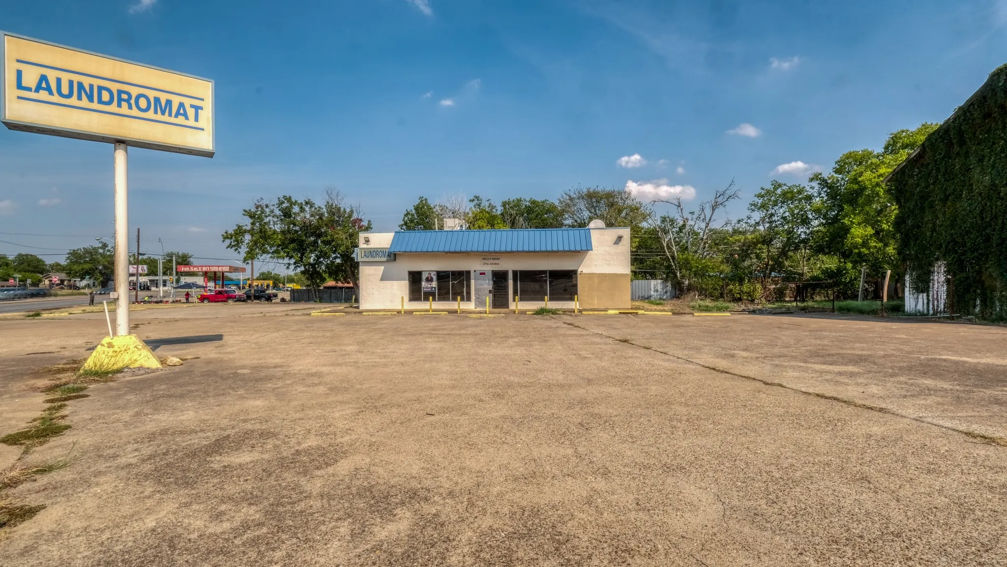 Business For Sale in Tarrant County , 2714 Hanna Avenue, Fort Worth, Texas 76164, 0, 0, Garage spaces, 0 Sqft, built in 1985, Price $500,000, mls#21352106, Real Estate Agent in Fort Worth, Homes For Sale in Tarrant county, Homes For Sale in Fort Worth, Realtor in Fort Worth Texas, Real Estate Brokerage Independent Realty Texas, Luminita Cordes Realtor
