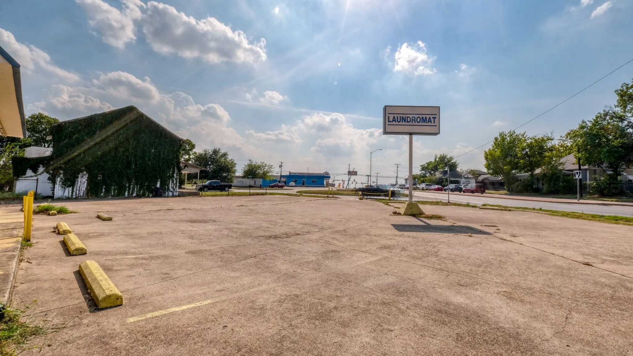 Business For Sale in Tarrant County , 2714 Hanna Avenue, Fort Worth, Texas 76164, 0, 0, Garage spaces, 0 Sqft, built in 1985, Price $500,000, mls#21352106, Real Estate Agent in Fort Worth, Homes For Sale in Tarrant county, Homes For Sale in Fort Worth, Realtor in Fort Worth Texas, Real Estate Brokerage Independent Realty Texas, Luminita Cordes Realtor