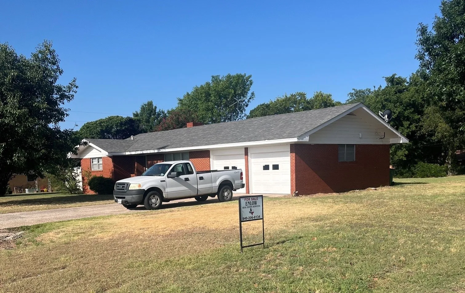 Single Family Residence For Rent in Montague County , 568 Fm 1125, Bowie, Texas 76230, 3 Bedroom, 2 Bathroom, 2 Garage spaces, 1,588 Sqft, built in 1960, mls#21352399, Real Estate Agent in Bowie, Homes For Rent in Montague county, Homes For Rent in Bowie, Realtor in Bowie Texas, Real Estate Brokerage Independent Realty Texas, Luminita Cordes Realtor