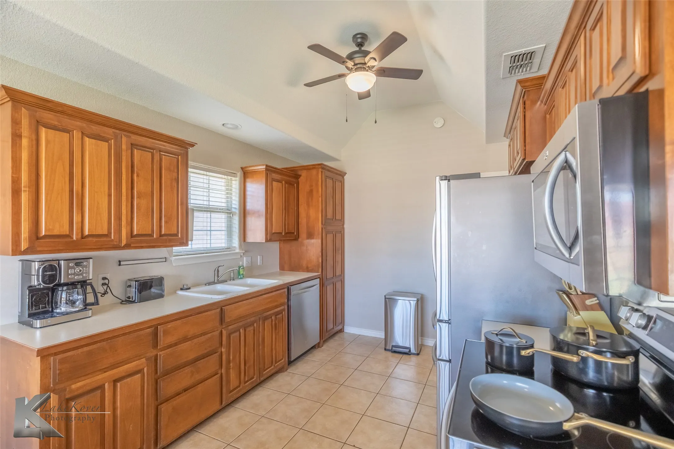 Single Family Residence For Rent in Taylor County , 6670 Picadilly Street, Abilene, Texas 79606, 4 Bedroom, 2 Bathroom, 2 Garage spaces, 1,895 Sqft, built in 2003, mls#21352176, Real Estate Agent in Abilene, Homes For Rent in Taylor county, Homes For Rent in Abilene, Realtor in Abilene Texas, Real Estate Brokerage Independent Realty Texas, Luminita Cordes Realtor