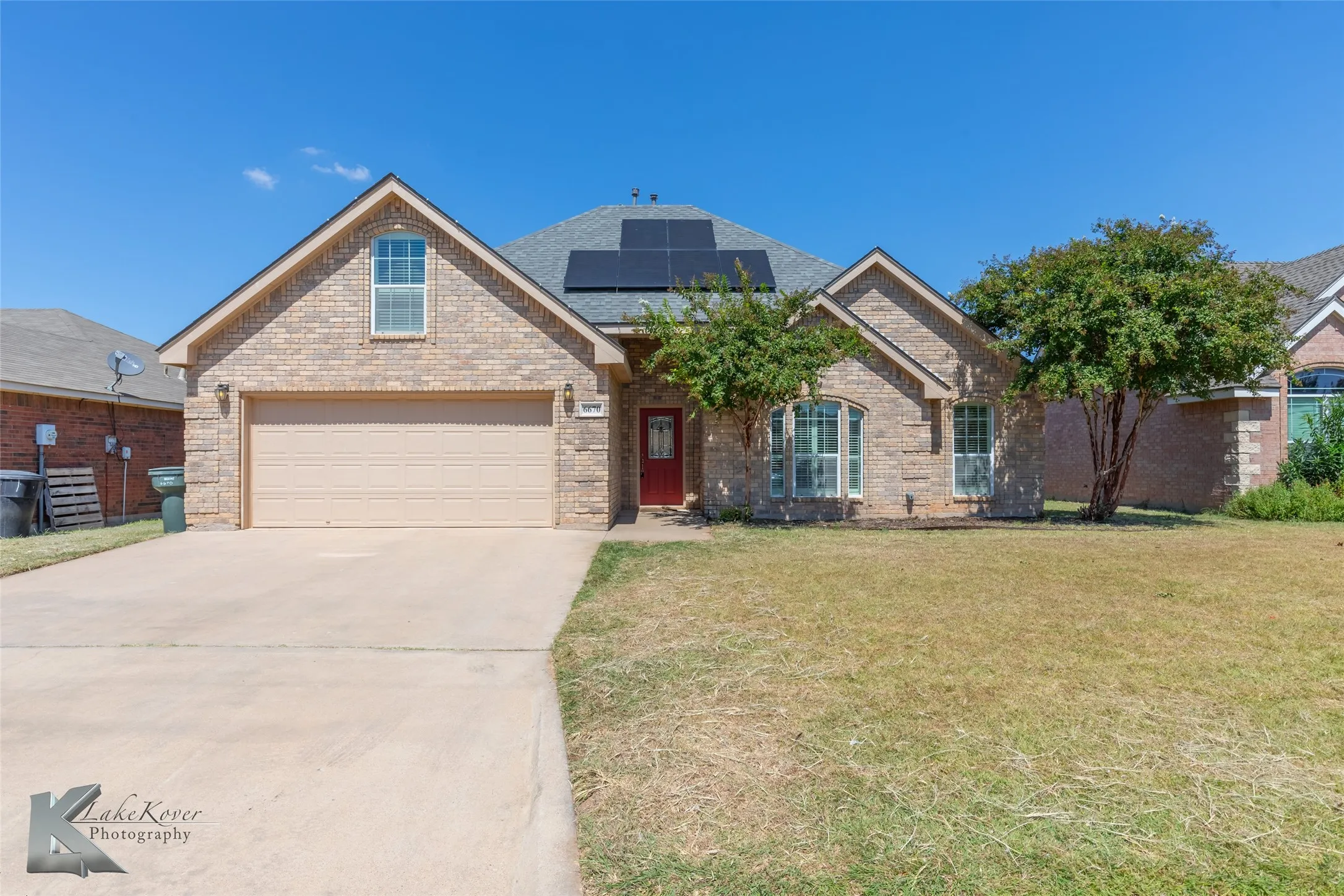 Single Family Residence For Rent in Taylor County , 6670 Picadilly Street, Abilene, Texas 79606, 4 Bedroom, 2 Bathroom, 2 Garage spaces, 1,895 Sqft, built in 2003, mls#21352176, Real Estate Agent in Abilene, Homes For Rent in Taylor county, Homes For Rent in Abilene, Realtor in Abilene Texas, Real Estate Brokerage Independent Realty Texas, Luminita Cordes Realtor