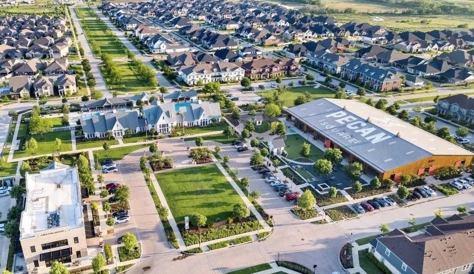 Single Family Residence For Sale in Denton County , 2428 Mockingbird Court, Northlake, Texas 76247, 4 Bedroom, 3 Bathroom, 2 Garage spaces, 2,529 Sqft, built in 2020, mls#21350282, Real Estate Agent in Northlake, Homes For Sale in Denton county, Homes For Sale in Northlake, Realtor in Northlake Texas, Real Estate Brokerage Independent Realty Texas, Luminita Cordes Realtor