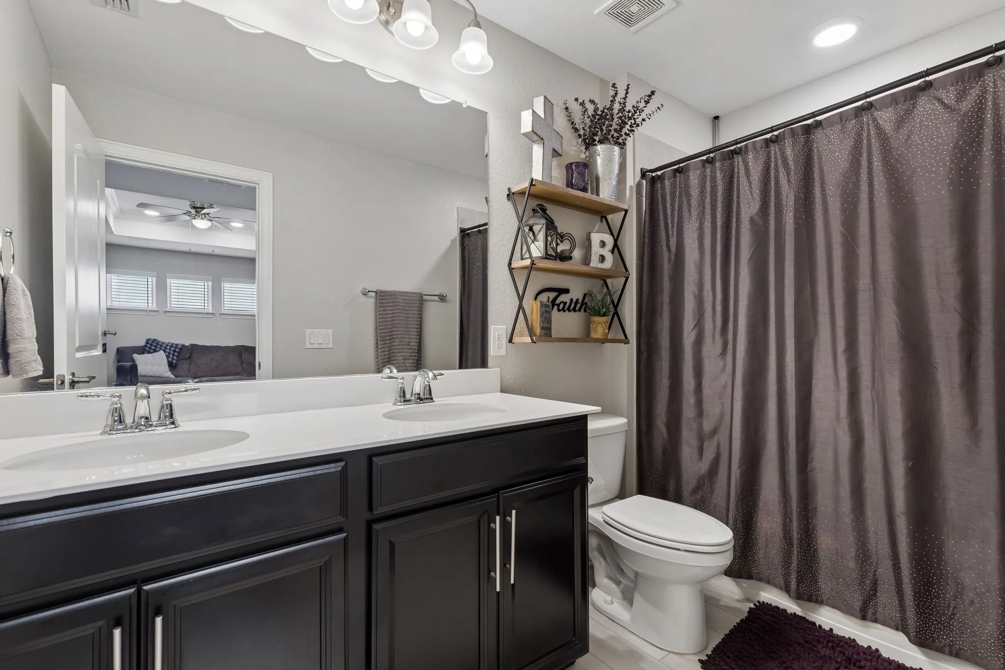 Single Family Residence For Sale in Denton County , 2428 Mockingbird Court, Northlake, Texas 76247, 4 Bedroom, 3 Bathroom, 2 Garage spaces, 2,529 Sqft, built in 2020, mls#21350282, Real Estate Agent in Northlake, Homes For Sale in Denton county, Homes For Sale in Northlake, Realtor in Northlake Texas, Real Estate Brokerage Independent Realty Texas, Luminita Cordes Realtor