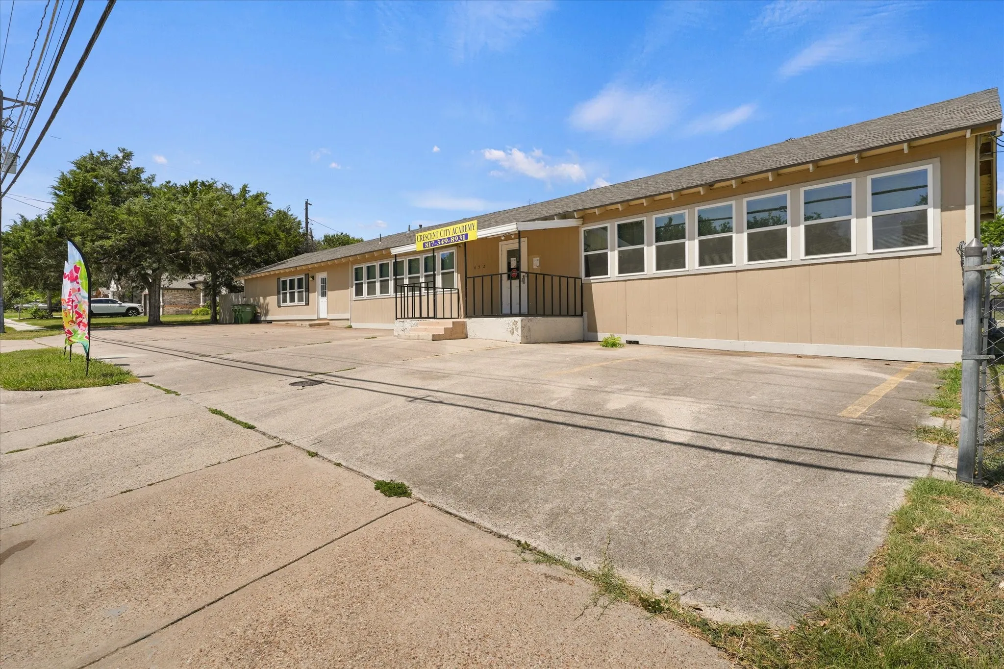 Office For Rent in Tarrant County , 652 Meadow Park Drive, White Settlement, Texas 76108, 0, 0, Garage spaces, 0 Sqft, built in 1952, mls#21350530, Real Estate Agent in White Settlement, Homes For Rent in Tarrant county, Homes For Rent in White Settlement, Realtor in White Settlement Texas, Real Estate Brokerage Independent Realty Texas, Luminita Cordes Realtor