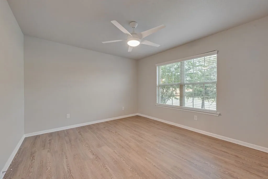Single Family Residence For Sale in Denton County , 4813 Cleves Avenue, Celina, Texas 76227, 4 Bedroom, 2 Bathroom, 2 Garage spaces, 1,908 Sqft, built in 2020, mls#21352221, Real Estate Agent in Celina, Homes For Sale in Denton county, Homes For Sale in Celina, Realtor in Celina Texas, Real Estate Brokerage Independent Realty Texas, Luminita Cordes Realtor