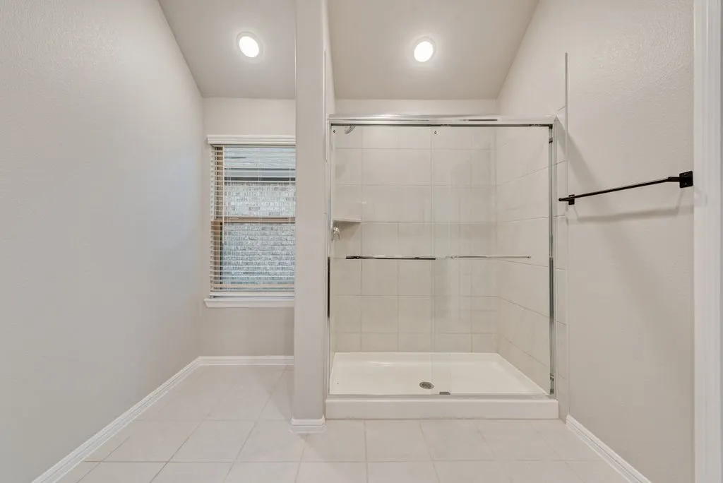Single Family Residence For Sale in Denton County , 4813 Cleves Avenue, Celina, Texas 76227, 4 Bedroom, 2 Bathroom, 2 Garage spaces, 1,908 Sqft, built in 2020, mls#21352221, Real Estate Agent in Celina, Homes For Sale in Denton county, Homes For Sale in Celina, Realtor in Celina Texas, Real Estate Brokerage Independent Realty Texas, Luminita Cordes Realtor