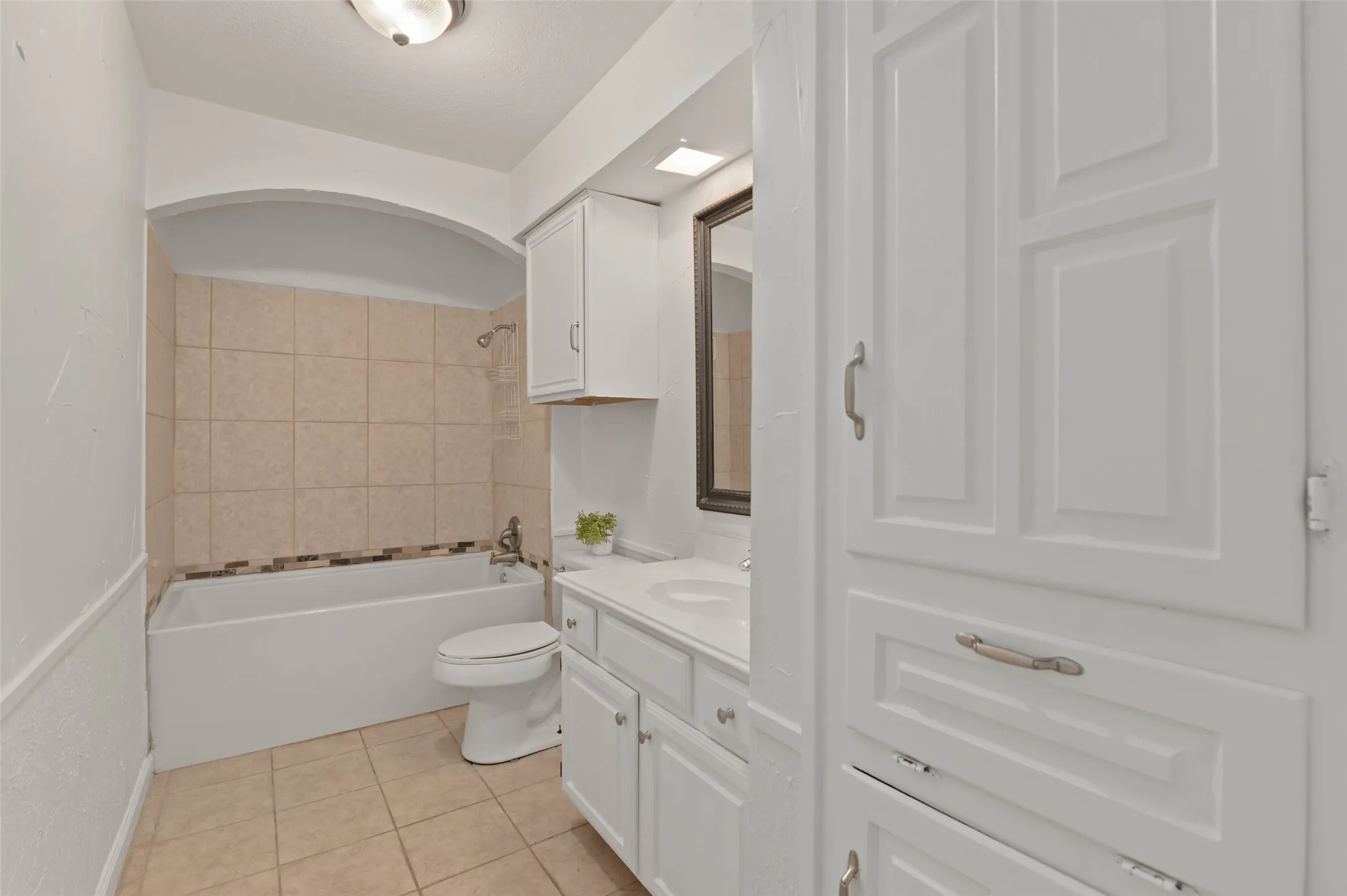 Guest bath