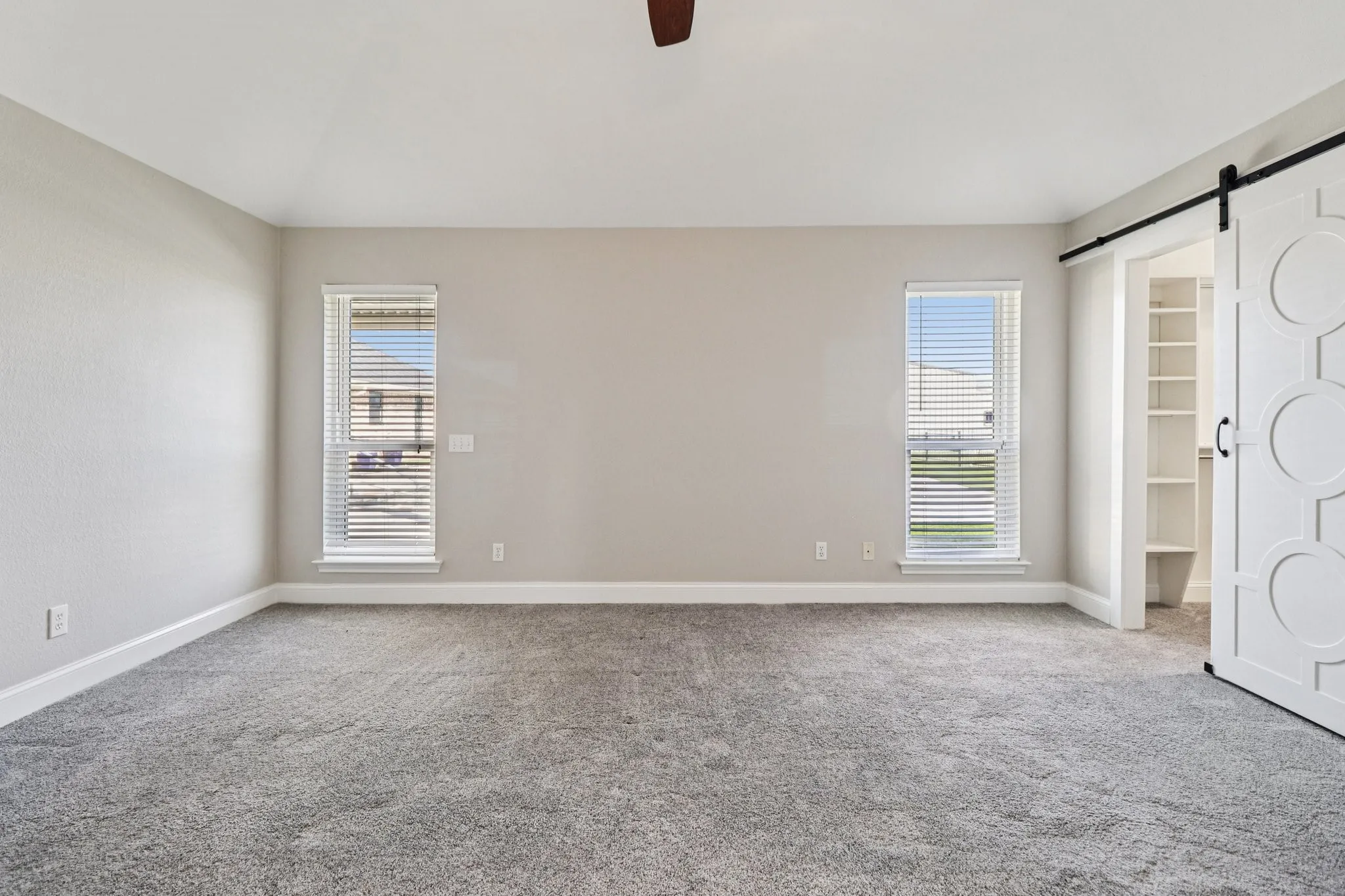 Single Family Residence For Sale in Rockwall County , 261 Meadowpark, Mclendon Chisholm, Texas 75032, 5 Bedroom, 4 Bathroom, 2 Garage spaces, 3,955 Sqft, built in 1991, mls#21352346, Real Estate Agent in Mclendon Chisholm, Homes For Sale in Rockwall county, Homes For Sale in Mclendon Chisholm, Realtor in Mclendon Chisholm Texas, Real Estate Brokerage Independent Realty Texas, Luminita Cordes Realtor