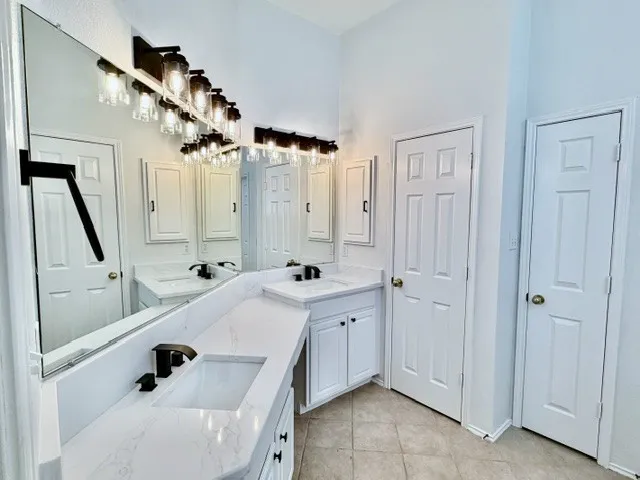 Single Family Residence For Sale in Collin County , 316 Mimosa Drive, Murphy, Texas 75094, 4 Bedroom, 2 Bathroom, 2 Garage spaces, 2,455 Sqft, built in 2001, mls#21351474, Real Estate Agent in Murphy, Homes For Sale in Collin county, Homes For Sale in Murphy, Realtor in Murphy Texas, Real Estate Brokerage Independent Realty Texas, Luminita Cordes Realtor
