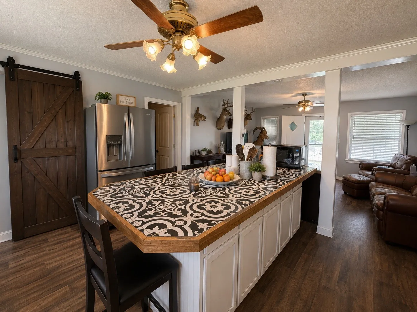 Single Family Residence For Sale in Haskell County , 925 N 6th Street, Haskell, Texas 79521, 4 Bedroom, 2 Bathroom, 2 Garage spaces, 1,794 Sqft, built in 1947, mls#21350424, Real Estate Agent in Haskell, Homes For Sale in Haskell county, Homes For Sale in Haskell, Realtor in Haskell Texas, Real Estate Brokerage Independent Realty Texas, Luminita Cordes Realtor