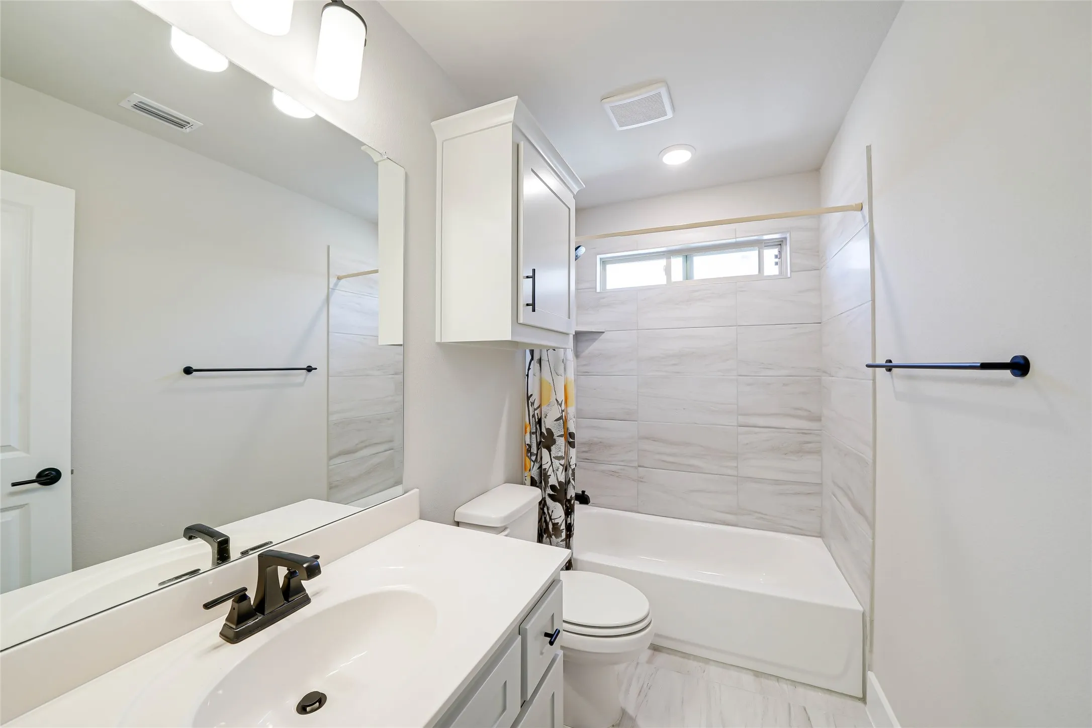 Bathroom 4