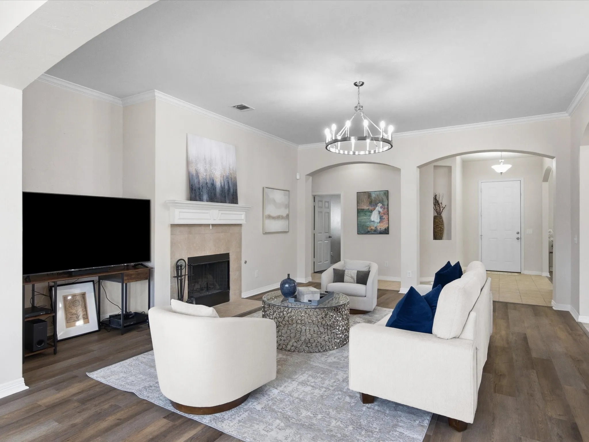 Single Family Residence For Sale in Collin County , 1352 Bateman Lane, Celina, Texas 75009, 4 Bedroom, 2 Bathroom, 2 Garage spaces, 2,300 Sqft, built in 2007, mls#21352472, Real Estate Agent in Celina, Homes For Sale in Collin county, Homes For Sale in Celina, Realtor in Celina Texas, Real Estate Brokerage Independent Realty Texas, Luminita Cordes Realtor