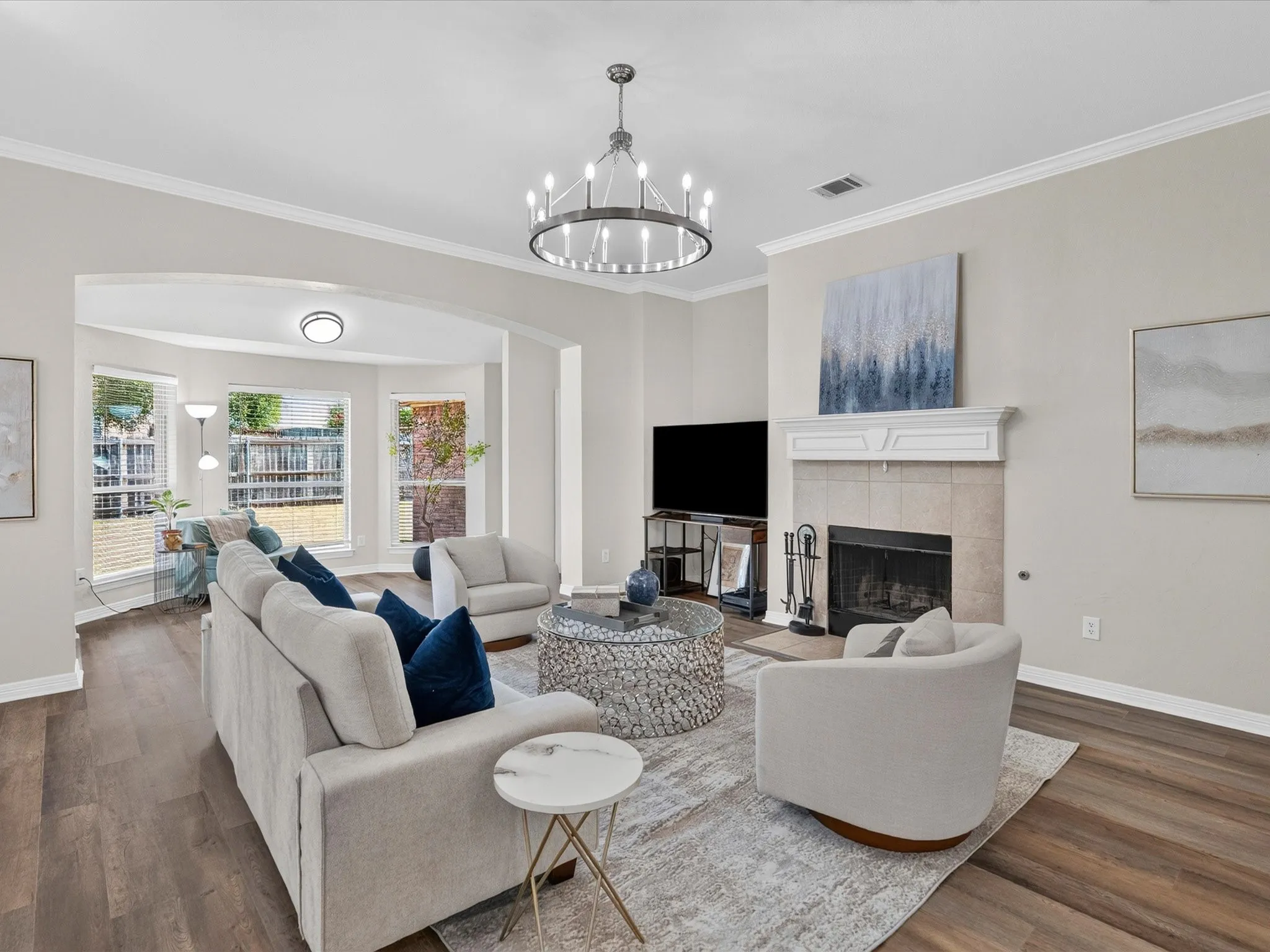 Single Family Residence For Sale in Collin County , 1352 Bateman Lane, Celina, Texas 75009, 4 Bedroom, 2 Bathroom, 2 Garage spaces, 2,300 Sqft, built in 2007, mls#21352472, Real Estate Agent in Celina, Homes For Sale in Collin county, Homes For Sale in Celina, Realtor in Celina Texas, Real Estate Brokerage Independent Realty Texas, Luminita Cordes Realtor