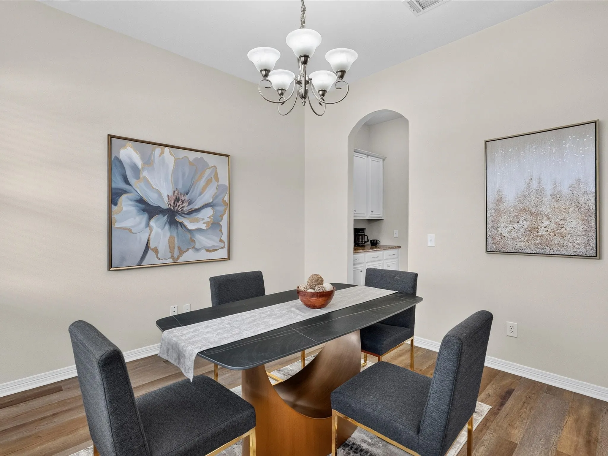 Single Family Residence For Sale in Collin County , 1352 Bateman Lane, Celina, Texas 75009, 4 Bedroom, 2 Bathroom, 2 Garage spaces, 2,300 Sqft, built in 2007, mls#21352472, Real Estate Agent in Celina, Homes For Sale in Collin county, Homes For Sale in Celina, Realtor in Celina Texas, Real Estate Brokerage Independent Realty Texas, Luminita Cordes Realtor