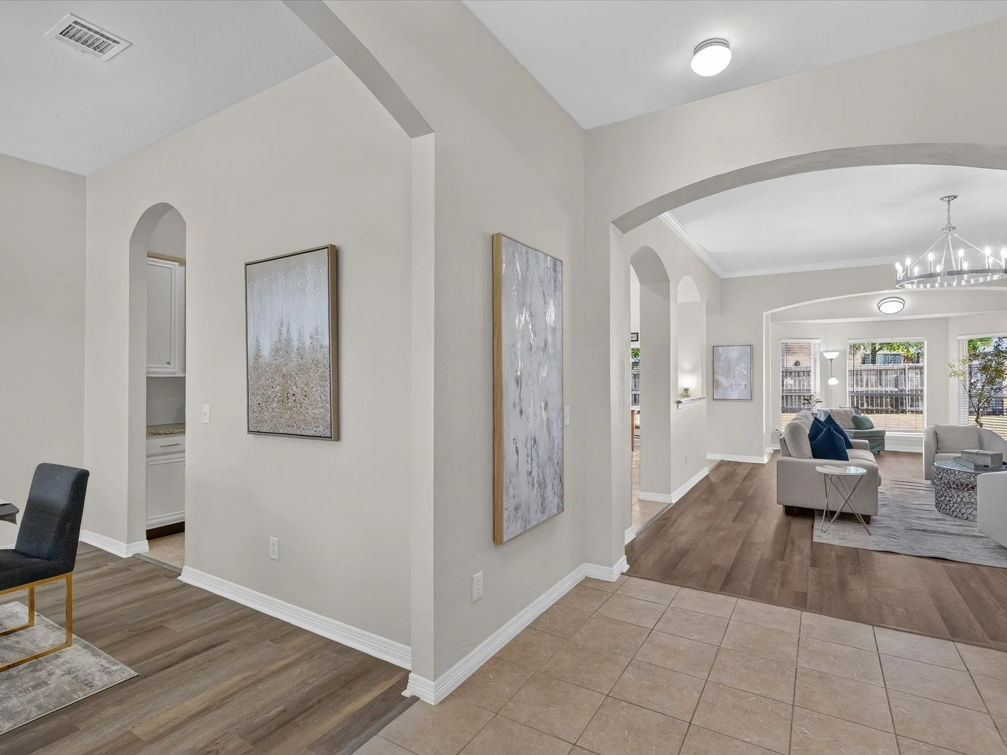 Single Family Residence For Sale in Collin County , 1352 Bateman Lane, Celina, Texas 75009, 4 Bedroom, 2 Bathroom, 2 Garage spaces, 2,300 Sqft, built in 2007, mls#21352472, Real Estate Agent in Celina, Homes For Sale in Collin county, Homes For Sale in Celina, Realtor in Celina Texas, Real Estate Brokerage Independent Realty Texas, Luminita Cordes Realtor
