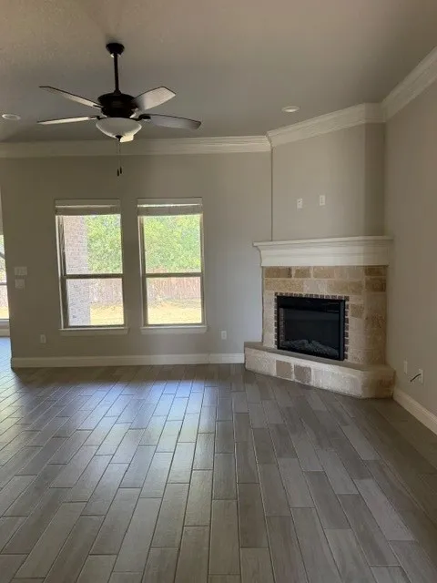 Single Family Residence For Rent in Hood County , 272 Jacinth Lane, Granbury, Texas 76049, 4 Bedroom, 2 Bathroom, 2 Garage spaces, 1,719 Sqft, built in 2020, mls#21352479, Real Estate Agent in Granbury, Homes For Rent in Hood county, Homes For Rent in Granbury, Realtor in Granbury Texas, Real Estate Brokerage Independent Realty Texas, Luminita Cordes Realtor