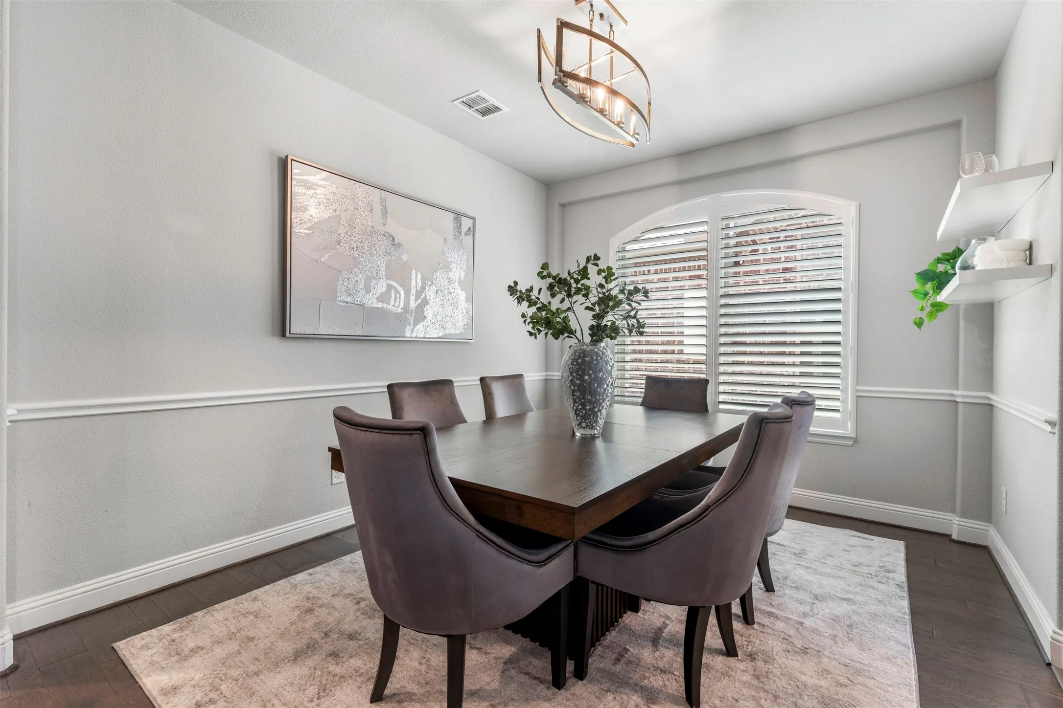 Single Family Residence For Sale in Collin County , 17643 Pinyon Lane, Dallas, Texas 75252, 4 Bedroom, 4 Bathroom, 2 Garage spaces, 3,049 Sqft, built in 2017, mls#21349761, Real Estate Agent in Dallas, Homes For Sale in Collin county, Homes For Sale in Dallas, Realtor in Dallas Texas, Real Estate Brokerage Independent Realty Texas, Luminita Cordes Realtor