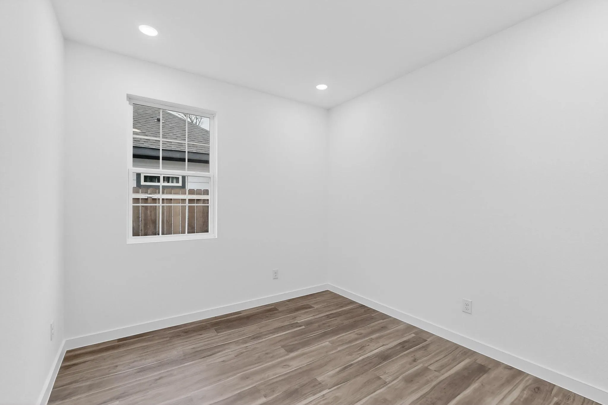 Single Family Residence For Sale in Dallas County , 4523 Metropolitan Avenue, Dallas, Texas 75210, 3 Bedroom, 2 Bathroom, 2 Garage spaces, 1,415 Sqft, built in 2026, mls#21352417, Real Estate Agent in Dallas, Homes For Sale in Dallas county, Homes For Sale in Dallas, Realtor in Dallas Texas, Real Estate Brokerage Independent Realty Texas, Luminita Cordes Realtor