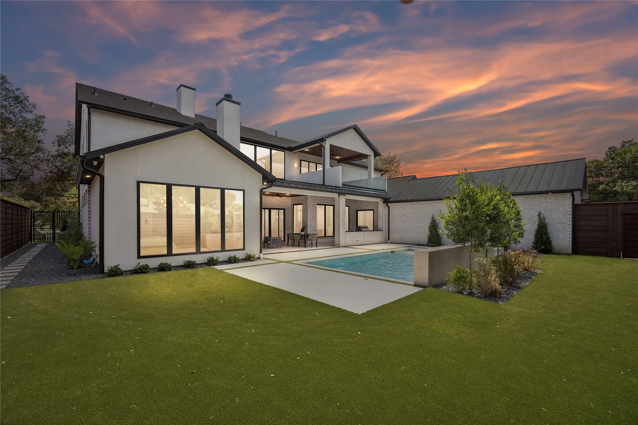 Single Family Residence For Sale in Dallas County , 3807 Pallos Verdas Drive, Dallas, Texas 75229, 6 Bedroom, 7 Bathroom, 3 Garage spaces, 6,510 Sqft, built in 2026, mls#21199377, Real Estate Agent in Dallas, Homes For Sale in Dallas county, Homes For Sale in Dallas, Realtor in Dallas Texas, Real Estate Brokerage Independent Realty Texas, Luminita Cordes Realtor