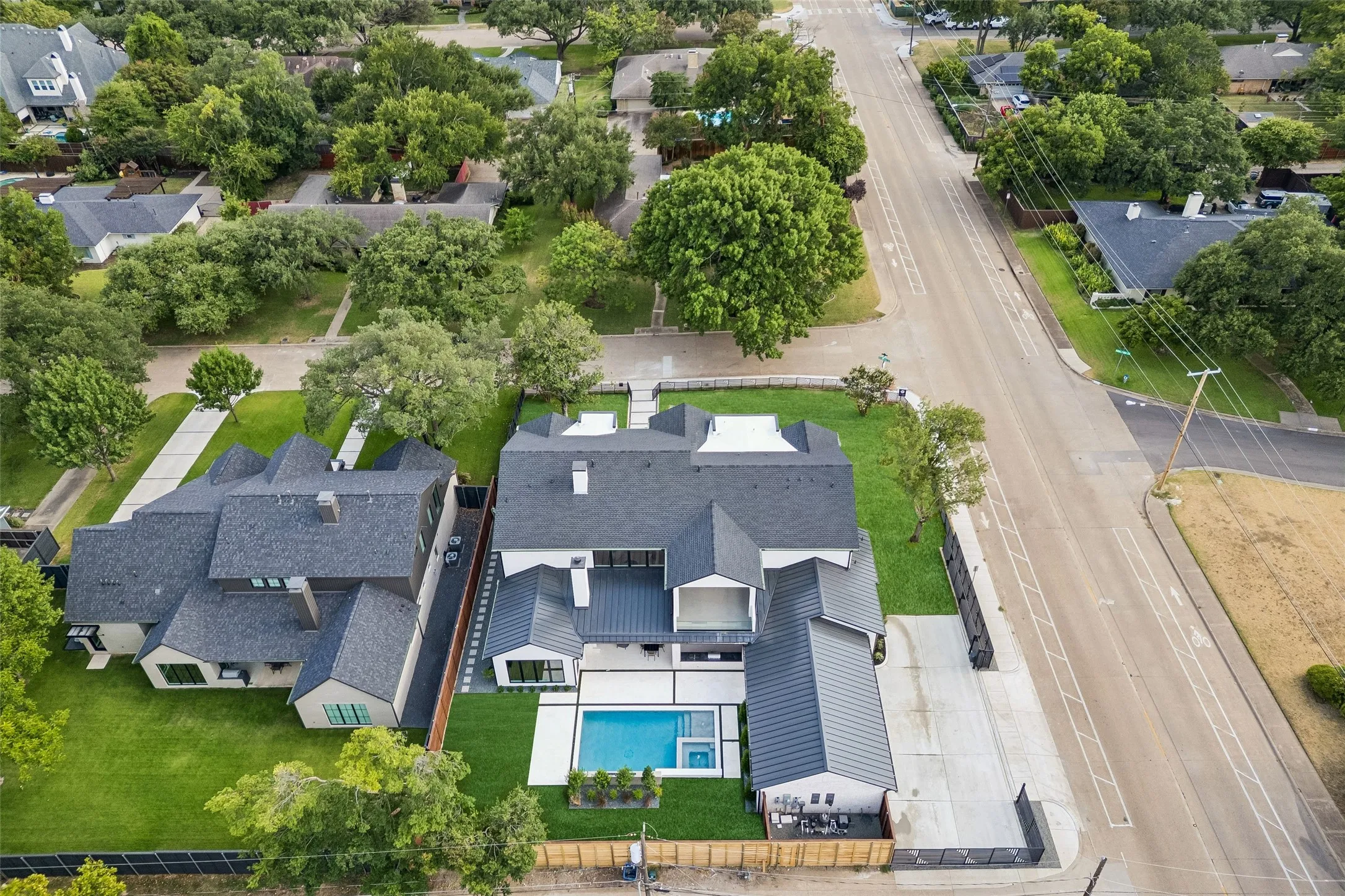 Single Family Residence For Sale in Dallas County , 3807 Pallos Verdas Drive, Dallas, Texas 75229, 6 Bedroom, 7 Bathroom, 3 Garage spaces, 6,510 Sqft, built in 2026, mls#21199377, Real Estate Agent in Dallas, Homes For Sale in Dallas county, Homes For Sale in Dallas, Realtor in Dallas Texas, Real Estate Brokerage Independent Realty Texas, Luminita Cordes Realtor