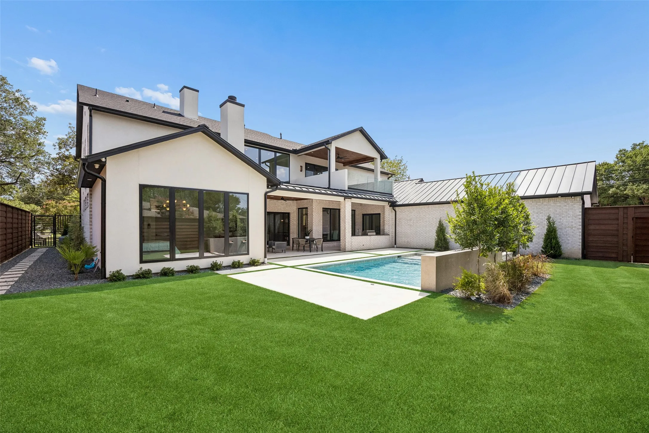 Single Family Residence For Sale in Dallas County , 3807 Pallos Verdas Drive, Dallas, Texas 75229, 6 Bedroom, 7 Bathroom, 3 Garage spaces, 6,510 Sqft, built in 2026, mls#21199377, Real Estate Agent in Dallas, Homes For Sale in Dallas county, Homes For Sale in Dallas, Realtor in Dallas Texas, Real Estate Brokerage Independent Realty Texas, Luminita Cordes Realtor