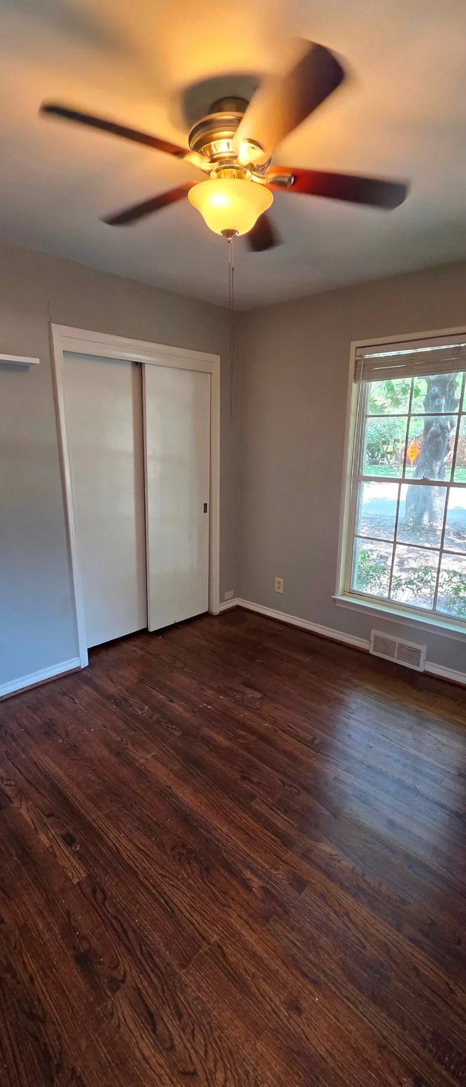 Single Family Residence For Rent in Dallas County , 7303 Bucknell Drive, Dallas, Texas 75214, 4 Bedroom, 3 Bathroom, Garage spaces, 2,148 Sqft, built in 1958, mls#21350826, Real Estate Agent in Dallas, Homes For Rent in Dallas county, Homes For Rent in Dallas, Realtor in Dallas Texas, Real Estate Brokerage Independent Realty Texas, Luminita Cordes Realtor