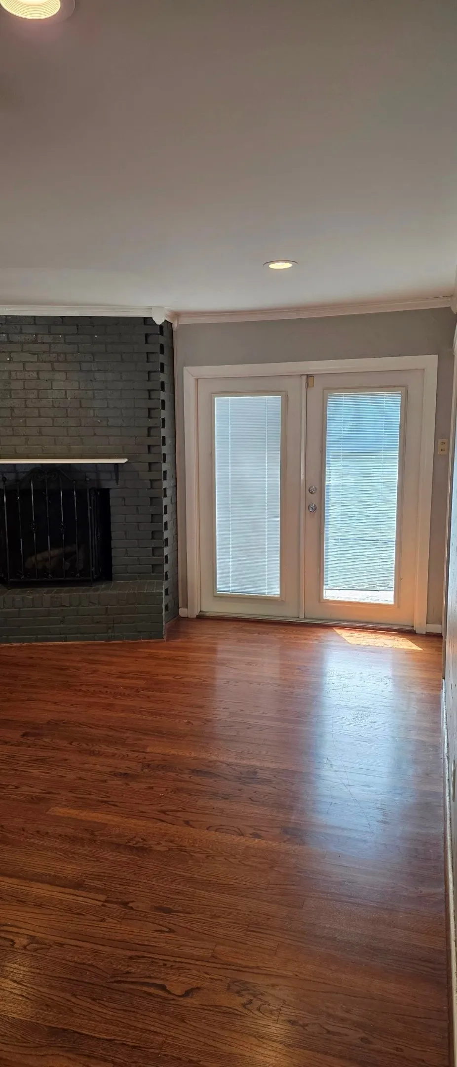Single Family Residence For Rent in Dallas County , 7303 Bucknell Drive, Dallas, Texas 75214, 4 Bedroom, 3 Bathroom, Garage spaces, 2,148 Sqft, built in 1958, mls#21350826, Real Estate Agent in Dallas, Homes For Rent in Dallas county, Homes For Rent in Dallas, Realtor in Dallas Texas, Real Estate Brokerage Independent Realty Texas, Luminita Cordes Realtor