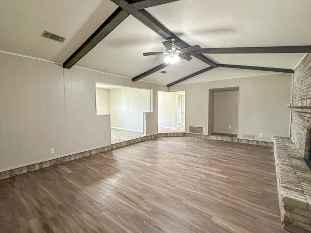Single Family Residence For Sale in Red River (TX) County , 120 W Deport Street, Detroit, Texas 75436, 3 Bedroom, 2 Bathroom, 2 Garage spaces, 2,195 Sqft, built in 1973, mls#21352514, Real Estate Agent in Detroit, Homes For Sale in Red River (TX) county, Homes For Sale in Detroit, Realtor in Detroit Texas, Real Estate Brokerage Independent Realty Texas, Luminita Cordes Realtor