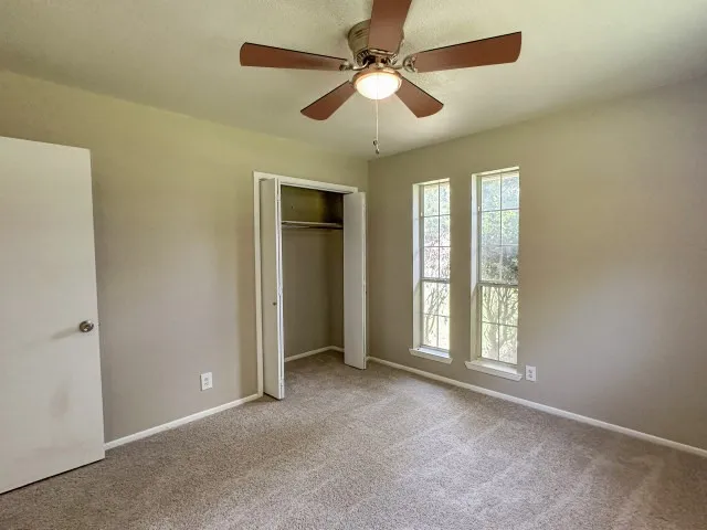 Single Family Residence For Sale in Red River (TX) County , 120 W Deport Street, Detroit, Texas 75436, 3 Bedroom, 2 Bathroom, 2 Garage spaces, 2,195 Sqft, built in 1973, mls#21352514, Real Estate Agent in Detroit, Homes For Sale in Red River (TX) county, Homes For Sale in Detroit, Realtor in Detroit Texas, Real Estate Brokerage Independent Realty Texas, Luminita Cordes Realtor