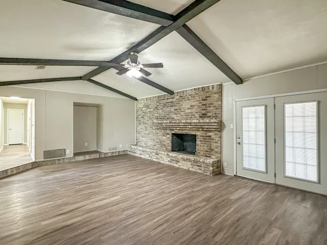 Single Family Residence For Sale in Red River (TX) County , 120 W Deport Street, Detroit, Texas 75436, 3 Bedroom, 2 Bathroom, 2 Garage spaces, 2,195 Sqft, built in 1973, mls#21352514, Real Estate Agent in Detroit, Homes For Sale in Red River (TX) county, Homes For Sale in Detroit, Realtor in Detroit Texas, Real Estate Brokerage Independent Realty Texas, Luminita Cordes Realtor