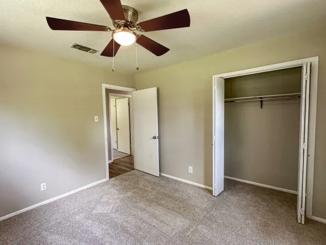 Single Family Residence For Sale in Red River (TX) County , 120 W Deport Street, Detroit, Texas 75436, 3 Bedroom, 2 Bathroom, 2 Garage spaces, 2,195 Sqft, built in 1973, mls#21352514, Real Estate Agent in Detroit, Homes For Sale in Red River (TX) county, Homes For Sale in Detroit, Realtor in Detroit Texas, Real Estate Brokerage Independent Realty Texas, Luminita Cordes Realtor
