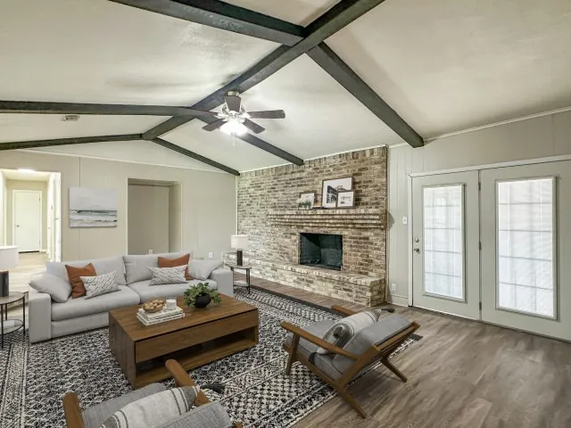 Single Family Residence For Sale in Red River (TX) County , 120 W Deport Street, Detroit, Texas 75436, 3 Bedroom, 2 Bathroom, 2 Garage spaces, 2,195 Sqft, built in 1973, mls#21352514, Real Estate Agent in Detroit, Homes For Sale in Red River (TX) county, Homes For Sale in Detroit, Realtor in Detroit Texas, Real Estate Brokerage Independent Realty Texas, Luminita Cordes Realtor