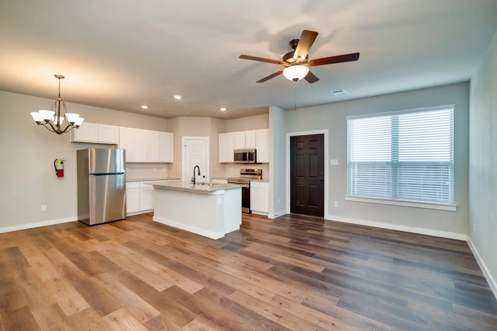 Apartment For Rent in Ellis County , 745 Harvest Moon Drive, Venus, Texas 76084, 2 Bedroom, 2 Bathroom, 1 Garage spaces, 1,134 Sqft, built in 2022, mls#21352532, Real Estate Agent in Venus, Homes For Rent in Ellis county, Homes For Rent in Venus, Realtor in Venus Texas, Real Estate Brokerage Independent Realty Texas, Luminita Cordes Realtor
