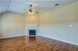 Single Family Residence For Rent in Denton County , 3060 Morning Star Drive, Little Elm, Texas 75068, 4 Bedroom, 2 Bathroom, 2 Garage spaces, 2,518 Sqft, built in 2005, mls#21352535, Real Estate Agent in Little Elm, Homes For Rent in Denton county, Homes For Rent in Little Elm, Realtor in Little Elm Texas, Real Estate Brokerage Independent Realty Texas, Luminita Cordes Realtor