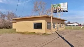 Retail For Sale in Johnson County , 1123 N Main Street, Cleburne, Texas 76033, 0, 0, Garage spaces, 0 Sqft, built in 1974, mls#21352552, Real Estate Agent in Cleburne, Homes For Sale in Johnson county, Homes For Sale in Cleburne, Realtor in Cleburne Texas, Real Estate Brokerage Independent Realty Texas, Luminita Cordes Realtor