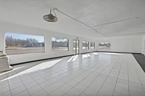 Retail For Sale in Johnson County , 1123 N Main Street, Cleburne, Texas 76033, 0, 0, Garage spaces, 0 Sqft, built in 1974, mls#21352552, Real Estate Agent in Cleburne, Homes For Sale in Johnson county, Homes For Sale in Cleburne, Realtor in Cleburne Texas, Real Estate Brokerage Independent Realty Texas, Luminita Cordes Realtor